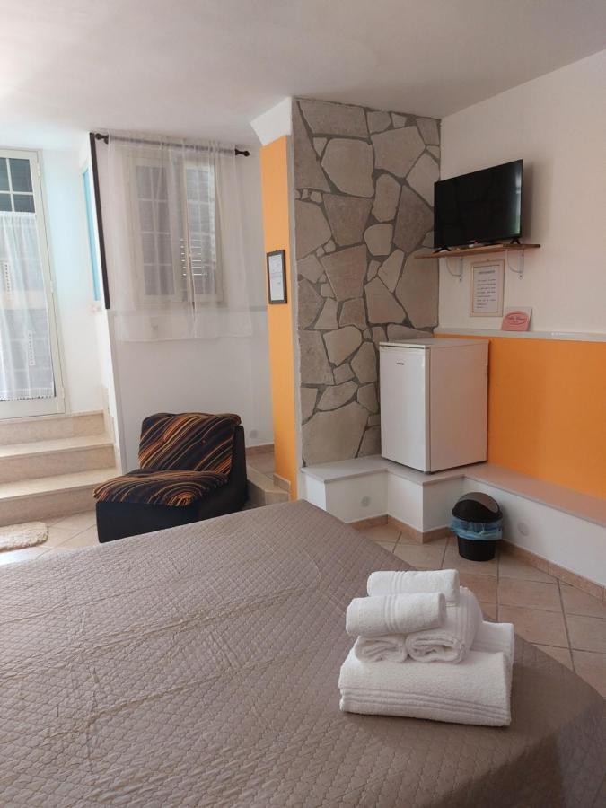 Albachiara Bed & Breakfast